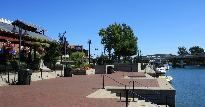 Gateway Harbor Park | Niagara Falls USA